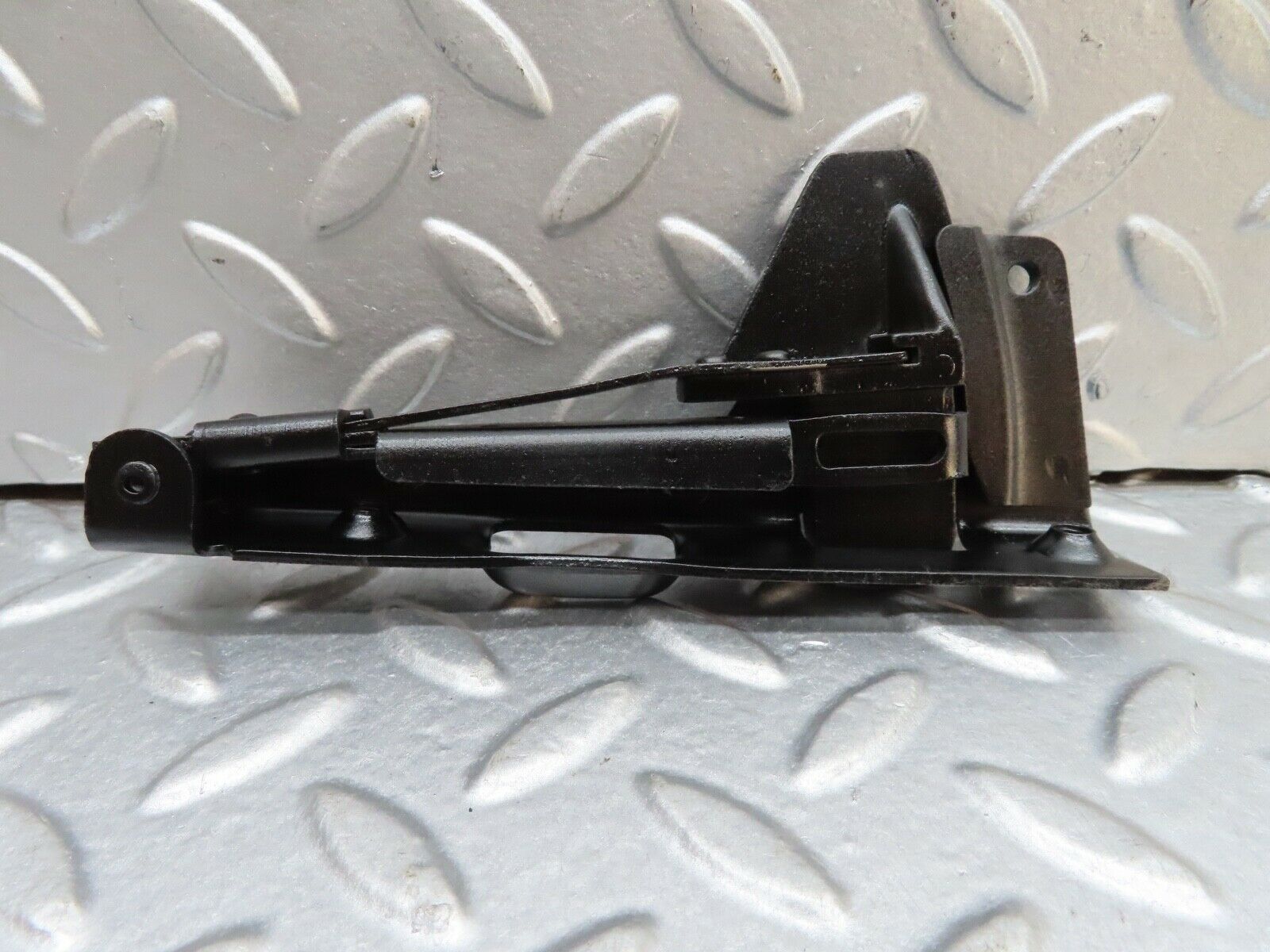 18758 Mercedes-Benz W120 W121 Ponton Trunk Lock