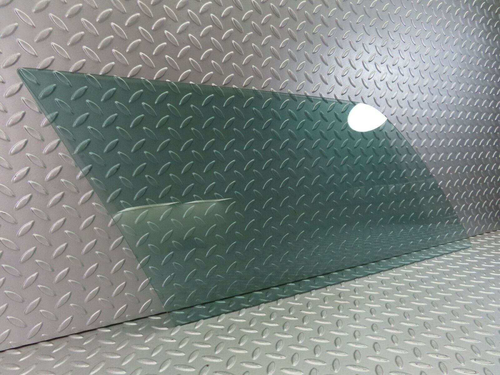 7694 Mercedes-Benz S123 230TE Wagon Rear Left Window Glass