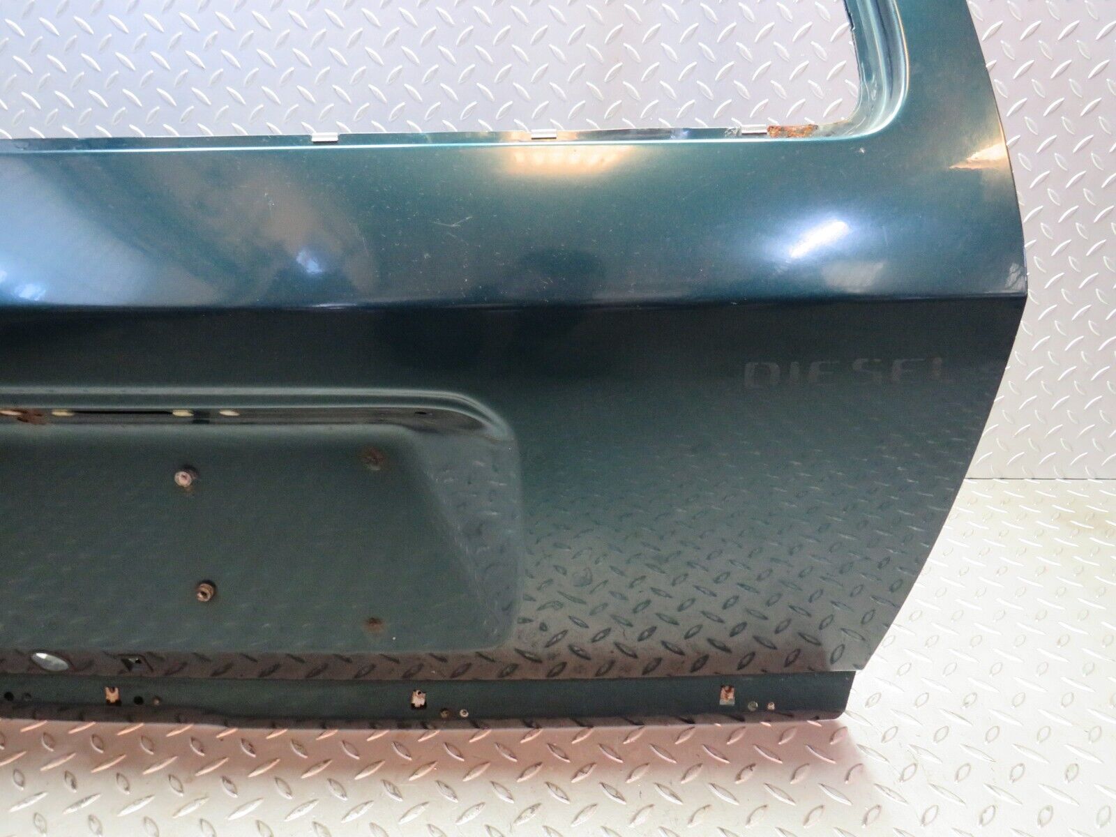 27729 Mercedes-Benz S124 300TE Wagon Tailgate Trunk Door