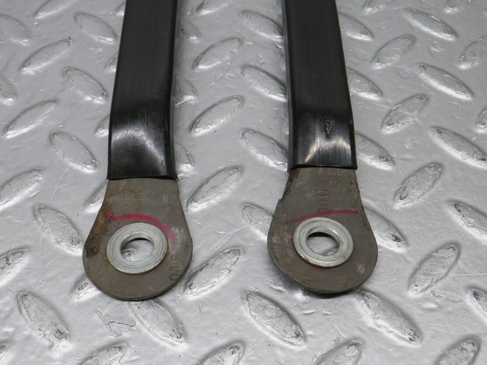 38810 Mercedes-Benz W201 190E 2.6L Seat Belt Runner 2x