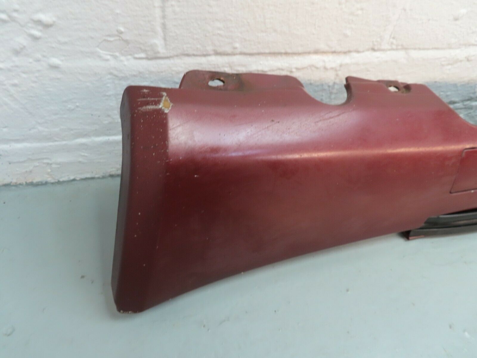 6702 Mercedes-Benz S124 E220 Wagon Side Skirt Right Side 1246902440