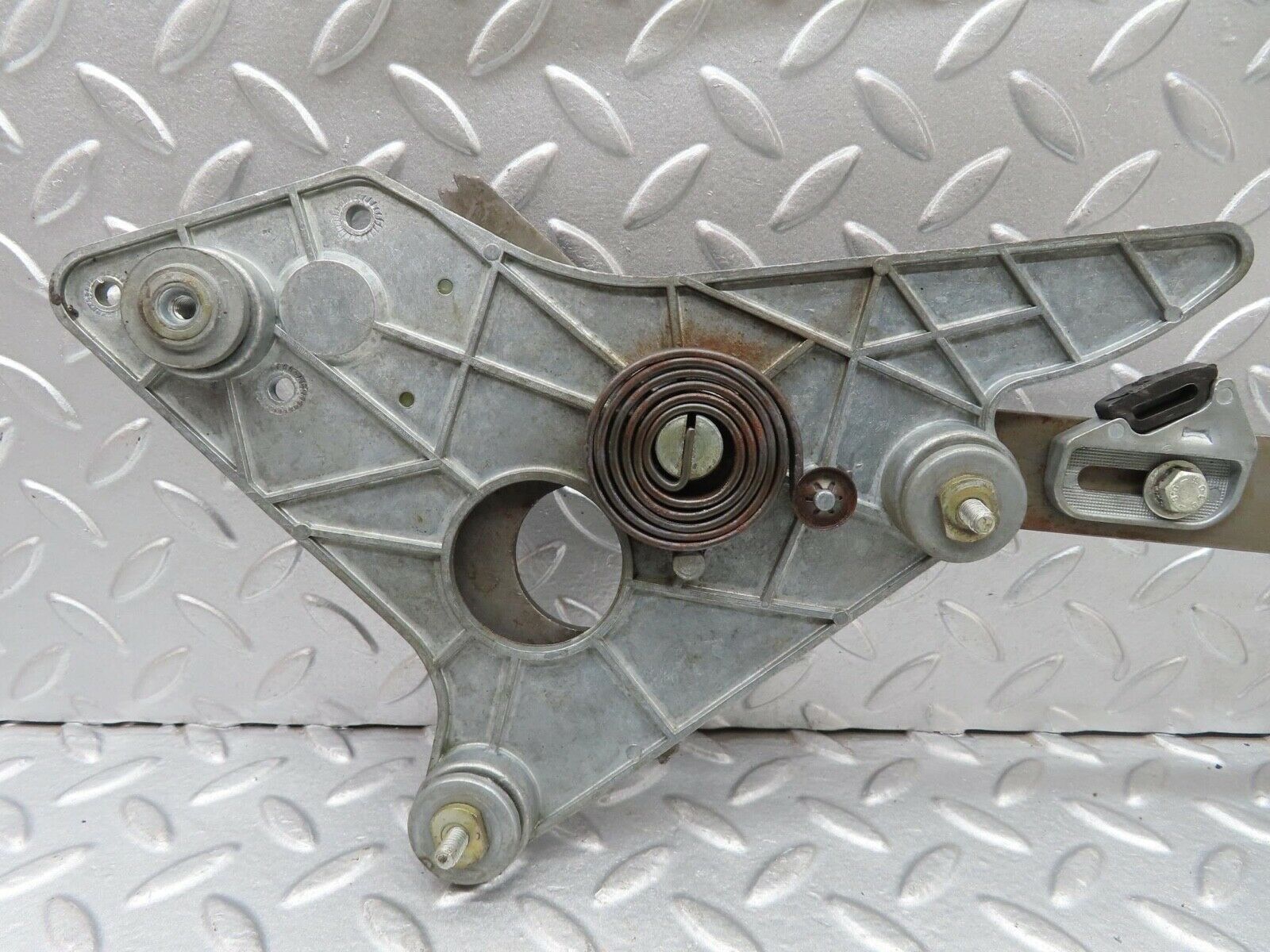 14253 Mercedes-Benz W116 350SE Rear Right Power Window Regulator 1167300446