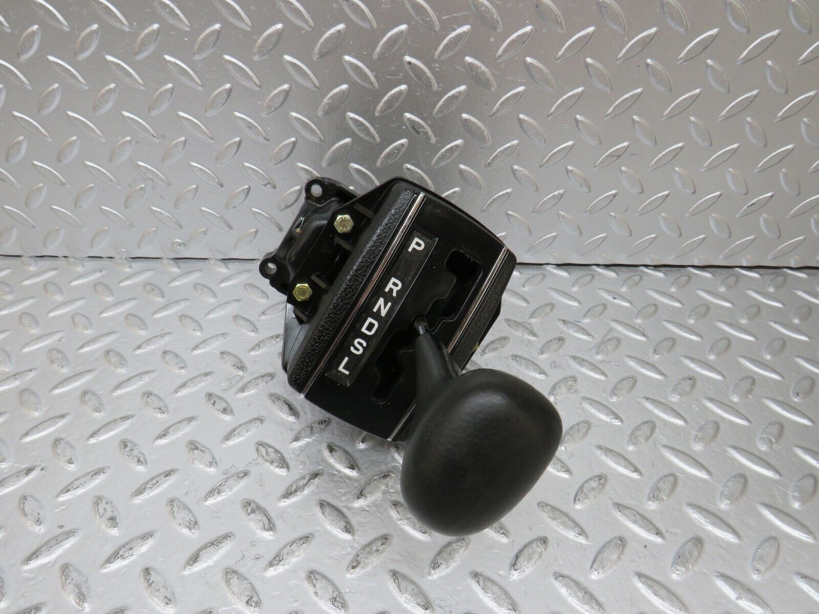 26172 Mercedes-Benz W116 450SE Automatic Gear Shift Selector