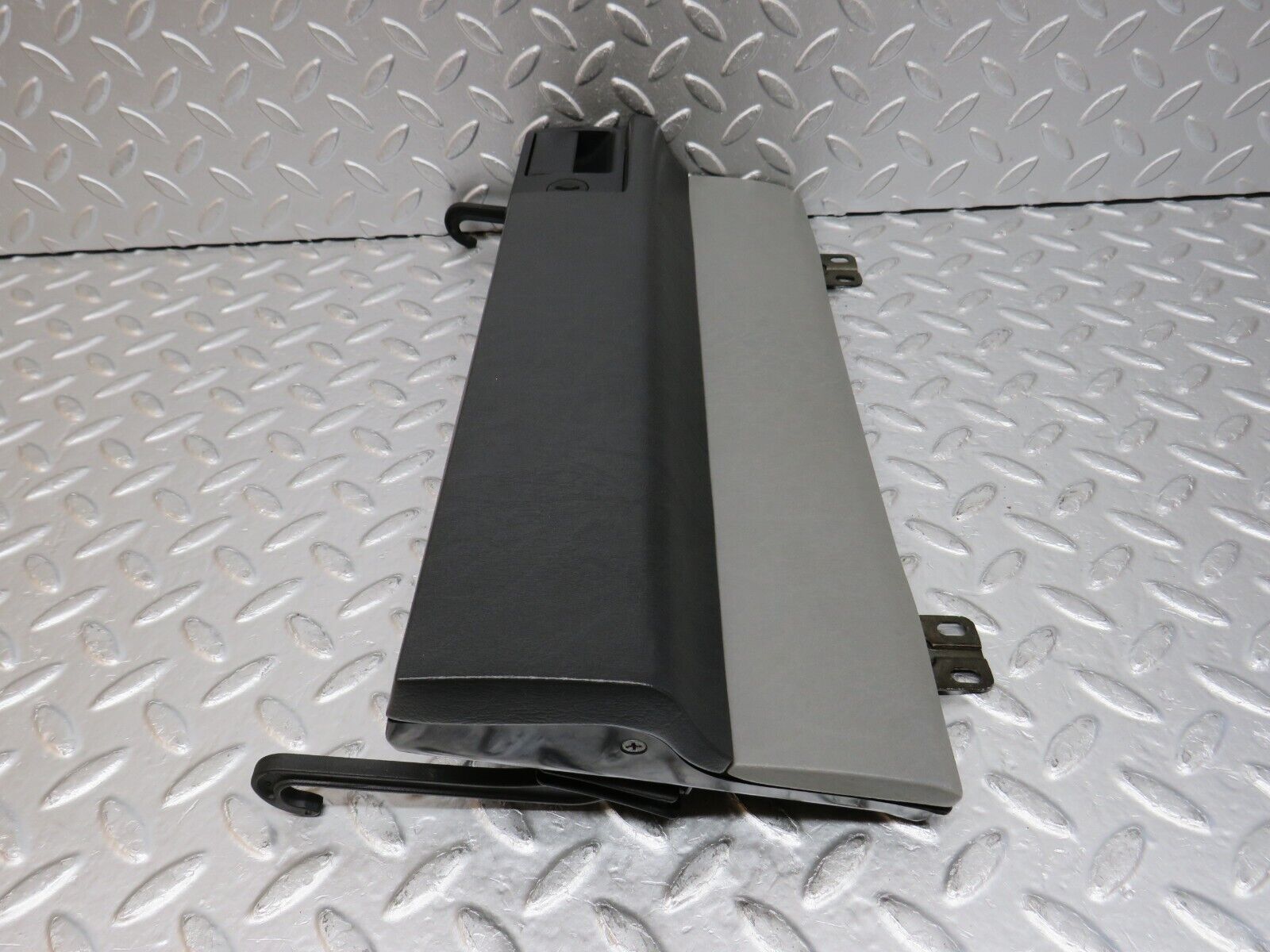 32527 Mercedes-Benz S124 300TE Wagon Glove Box Door Grey
