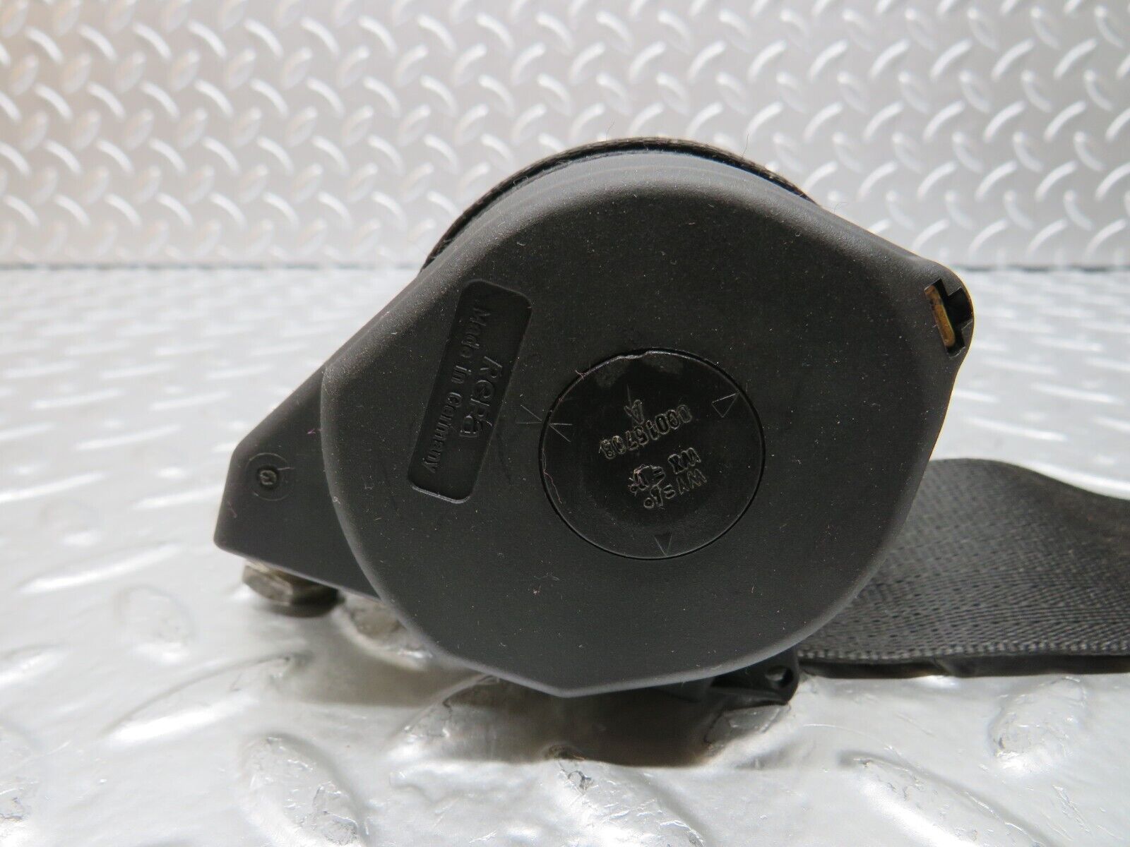 25636 Mercedes-Benz W123 200 Front Left Seat Belt With Buckle 1238602586