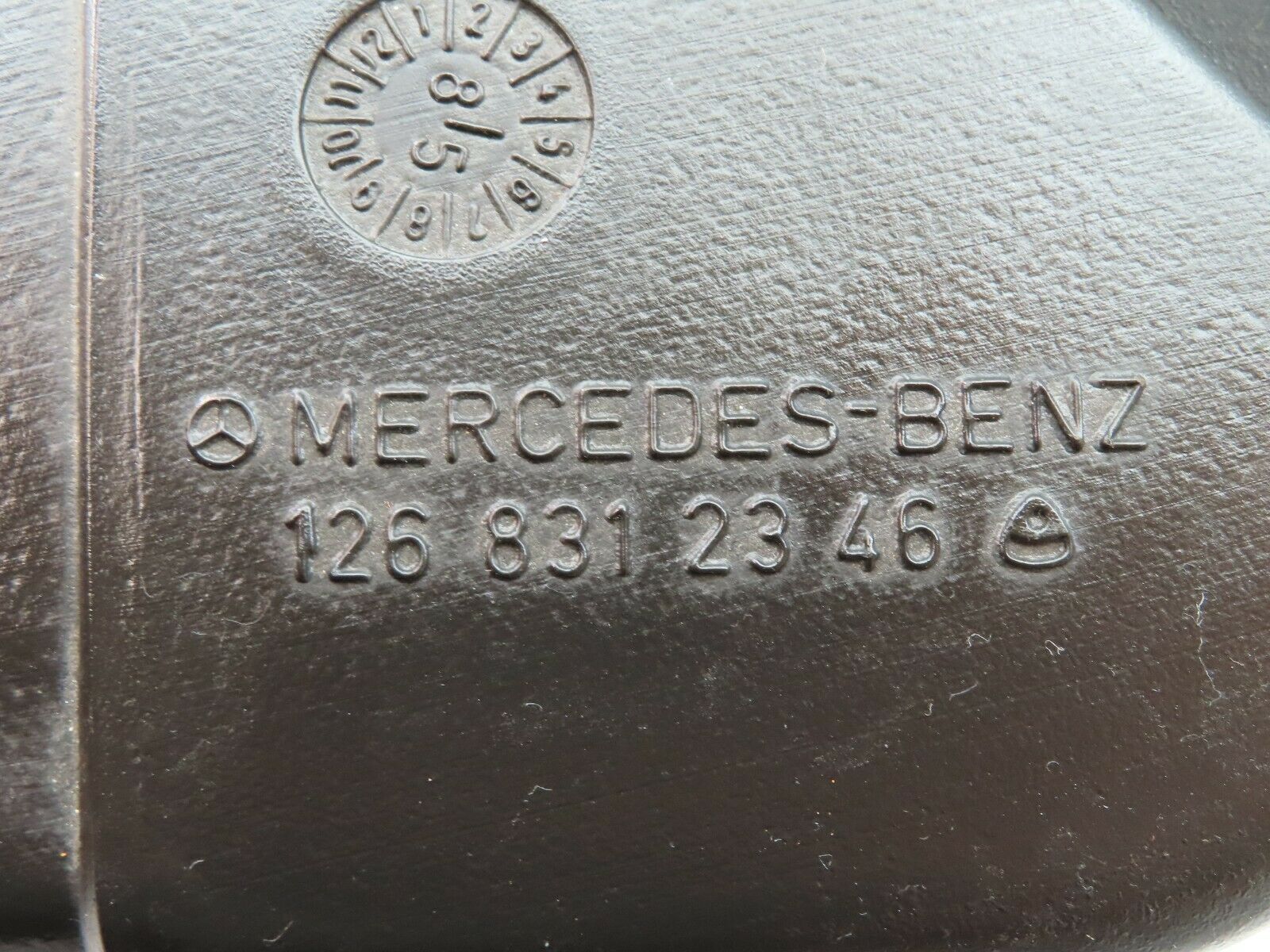 6138 Mercedes-Benz W126 380SE Dashboard Air Vent 1268312346