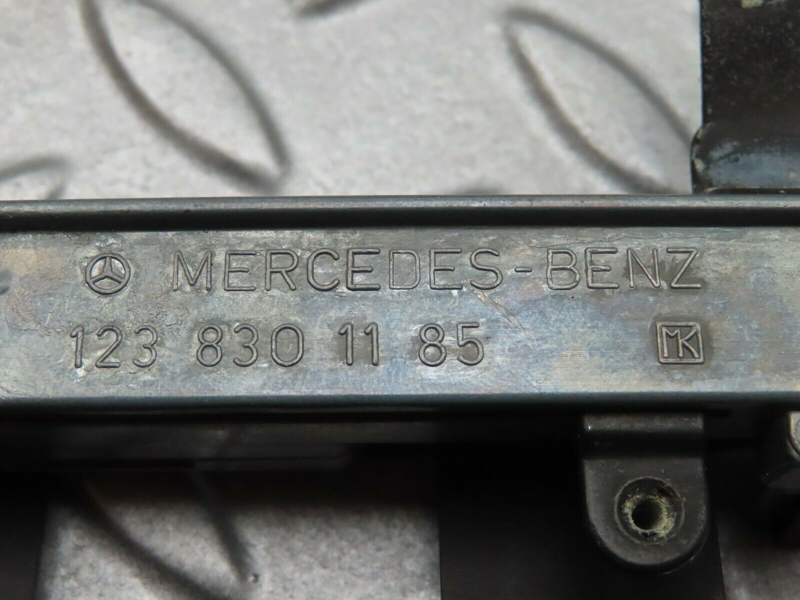 4512 Mercedes-Benz W123 230E Heater Slider Knob Control 1238301185