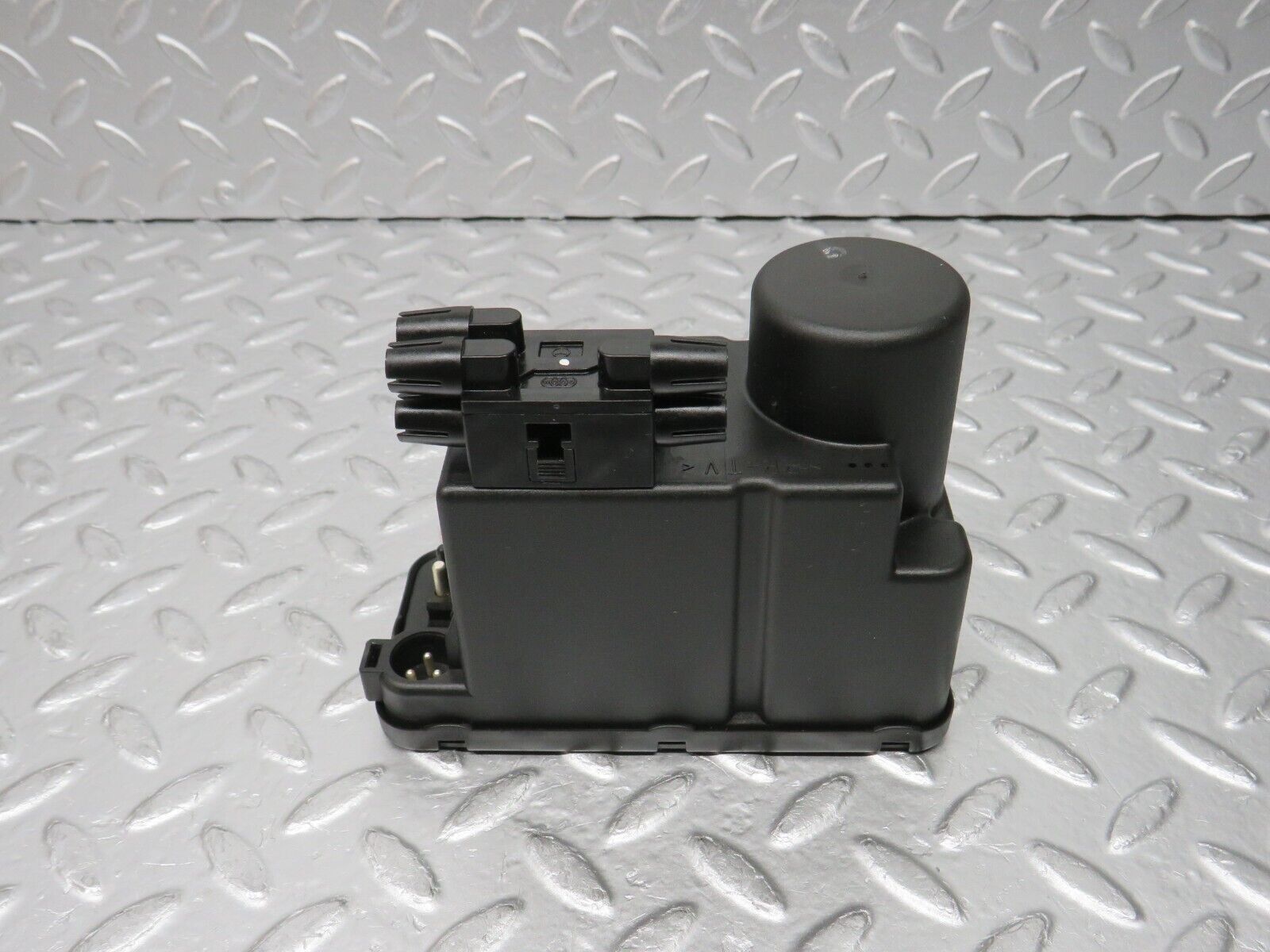 31330 Mercedes-Benz S124 220TE Wagon Central Locking Pump 1248000948