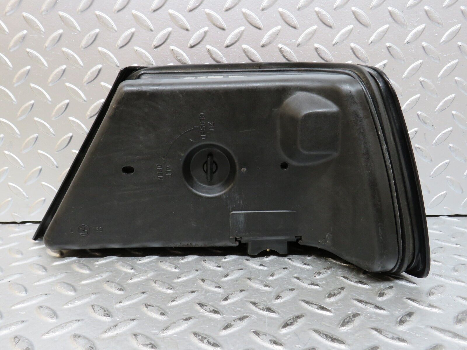 29041 Mercedes-Benz C124 320CE Coupe Tail Light Left Side