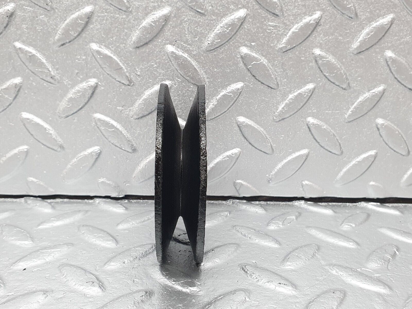 40831 Mercedes-Benz W123 300D Alternator Generator Pulley