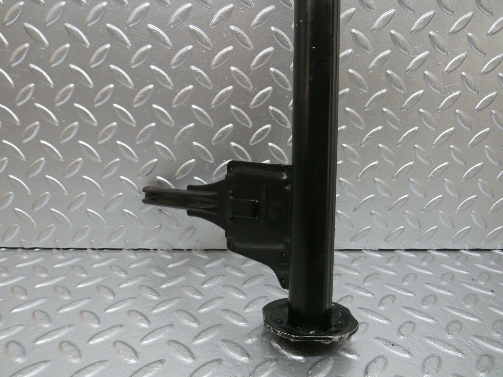 24416 Mercedes-Benz S124 220TE Wagon Bilstein Car Jack 1245830315