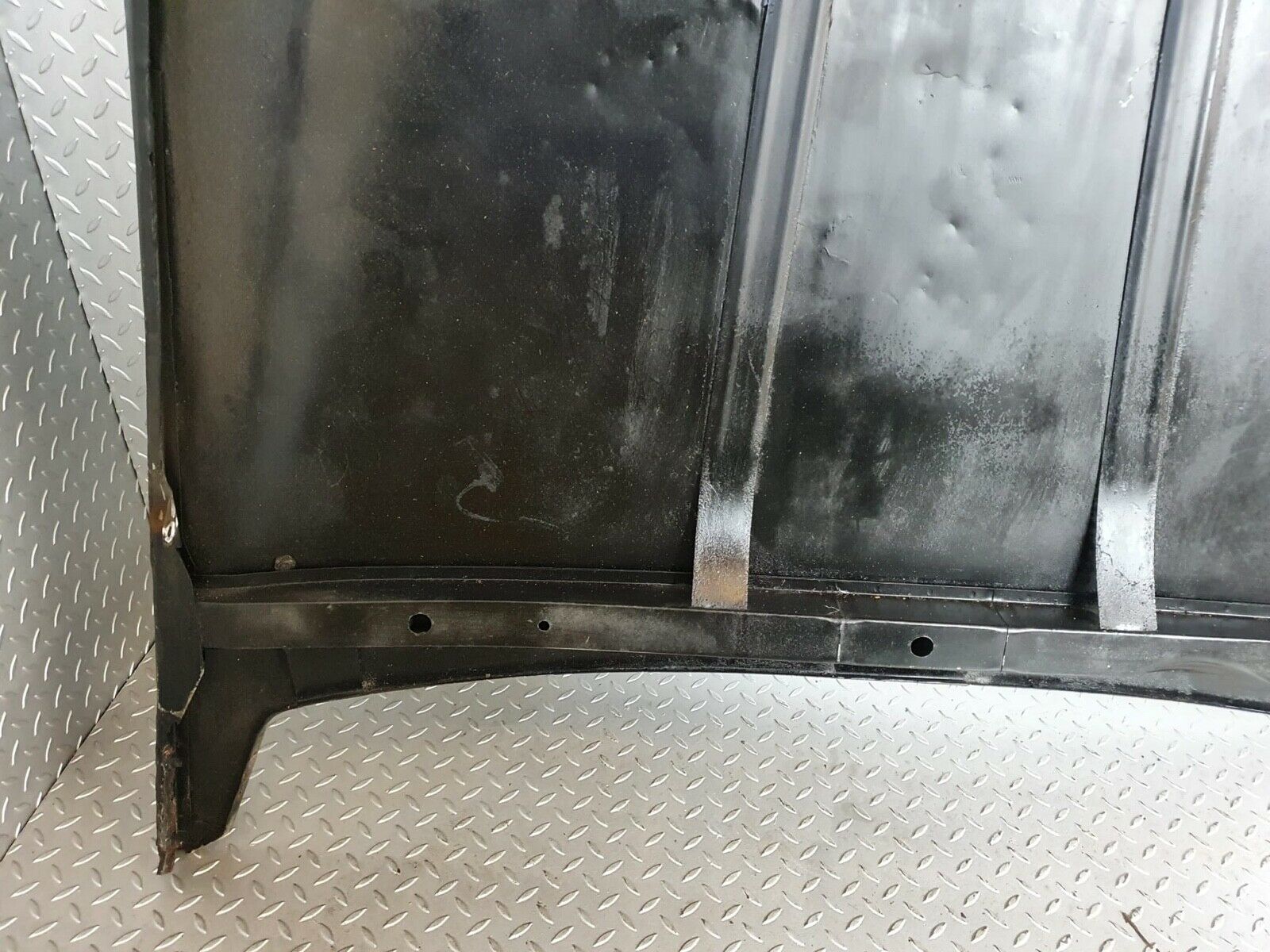 0168 Mercedes-Benz W108 280SE Bonnet