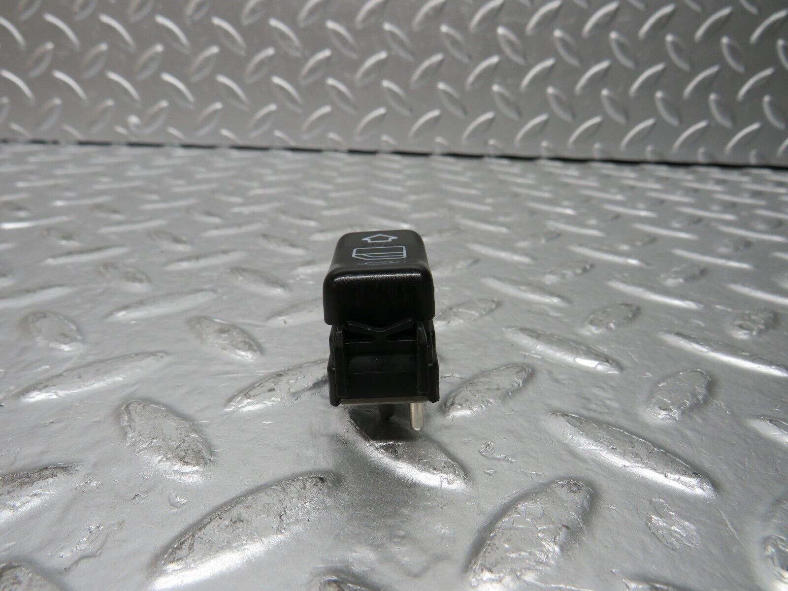 30519 Mercedes-Benz W124 230E Electric Window Switch Right Side 1248209410