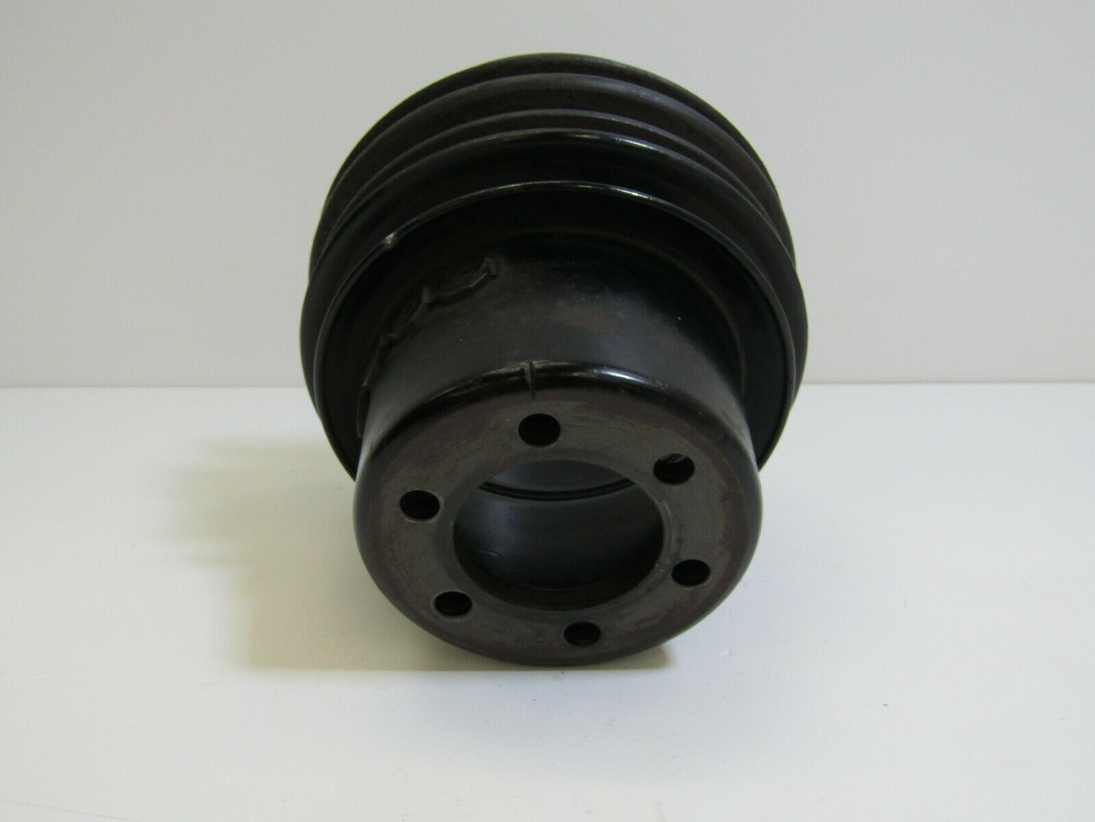 0904 Mercedes-Benz C107 350SLC Coupe Coupe Crankshaft Pulley 5 Groove