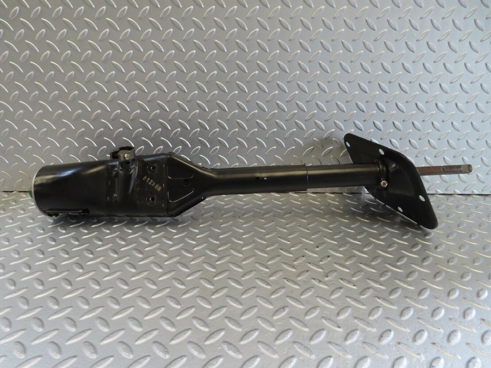 14252 Mercedes-Benz W116 350SE Steering Column