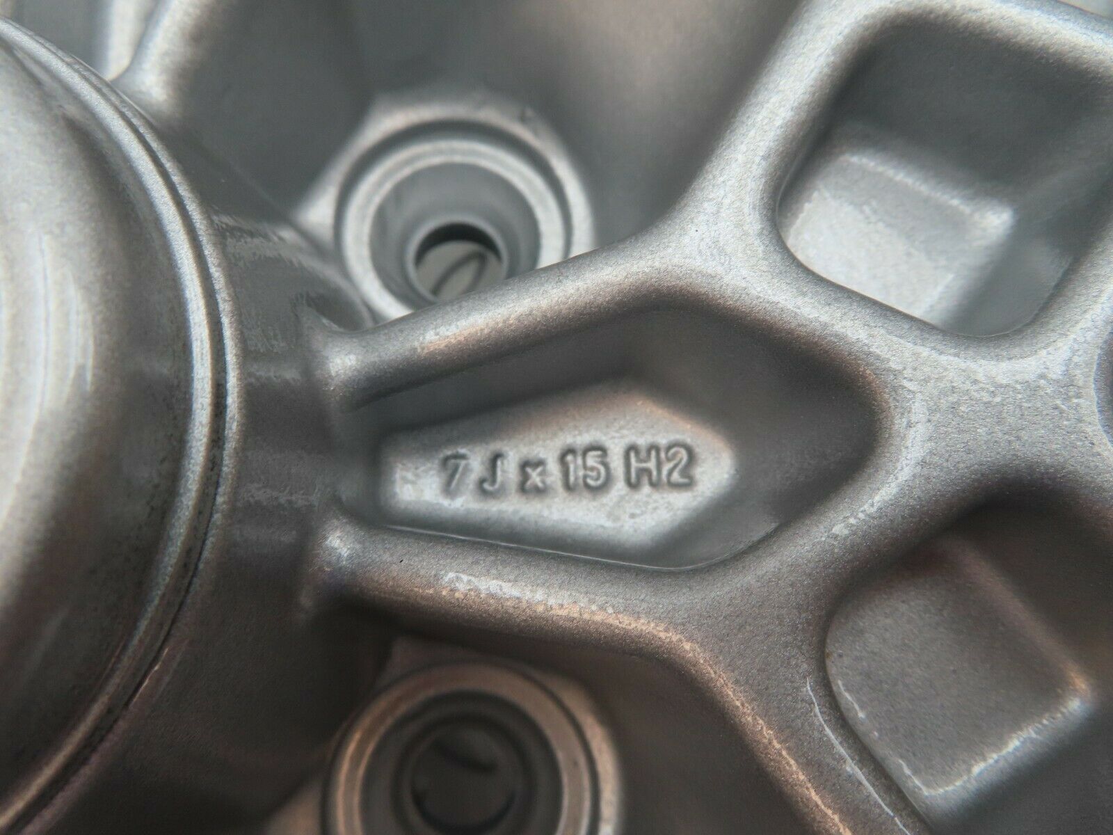 3862 Mercedes-Benz Alloy Wheel Fondmetal 7Jx15H2 ET23