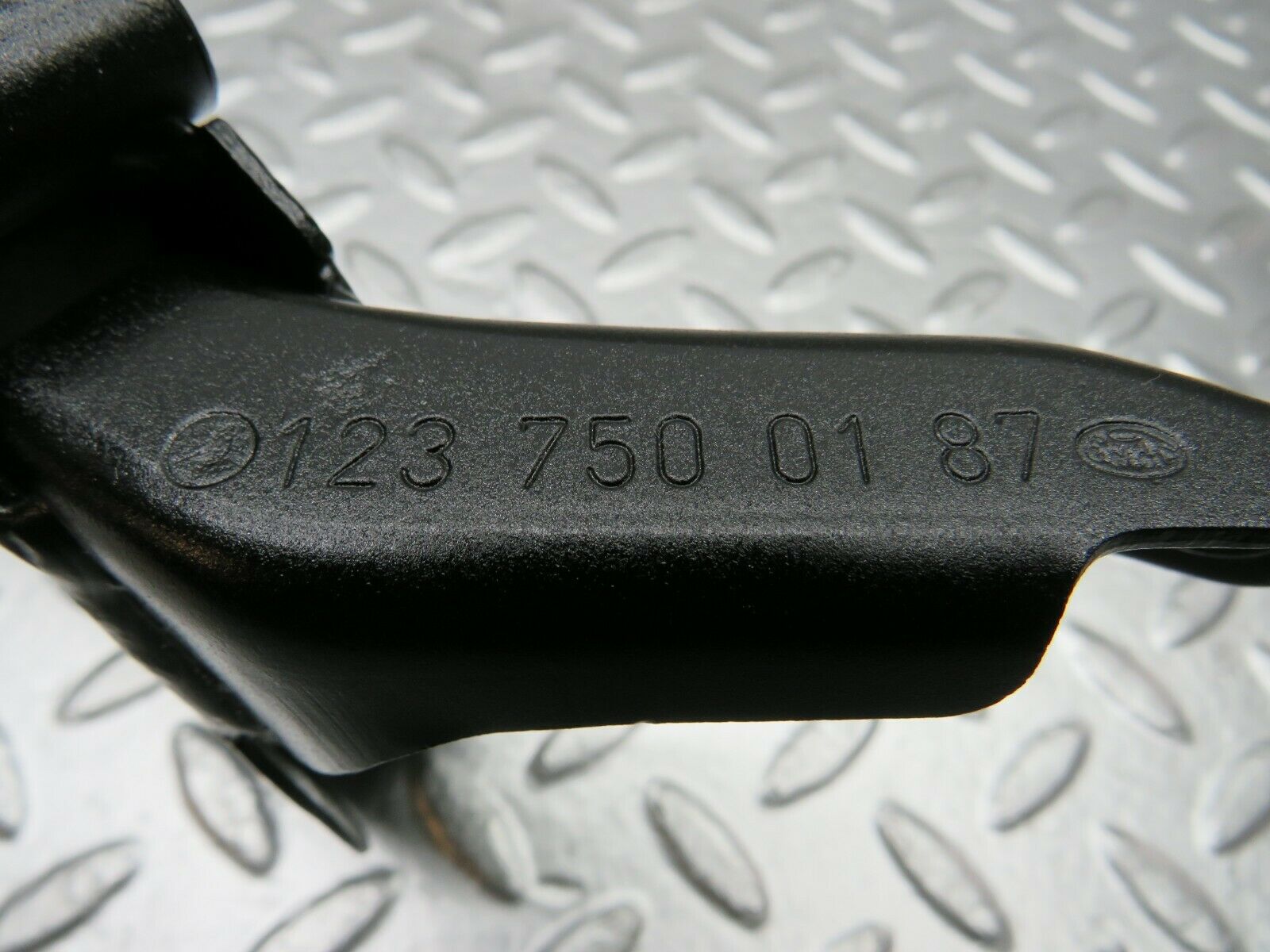 24077 Mercedes-Benz W123 280E Trunk Lid Hinge Pair 1237500187 12375800287