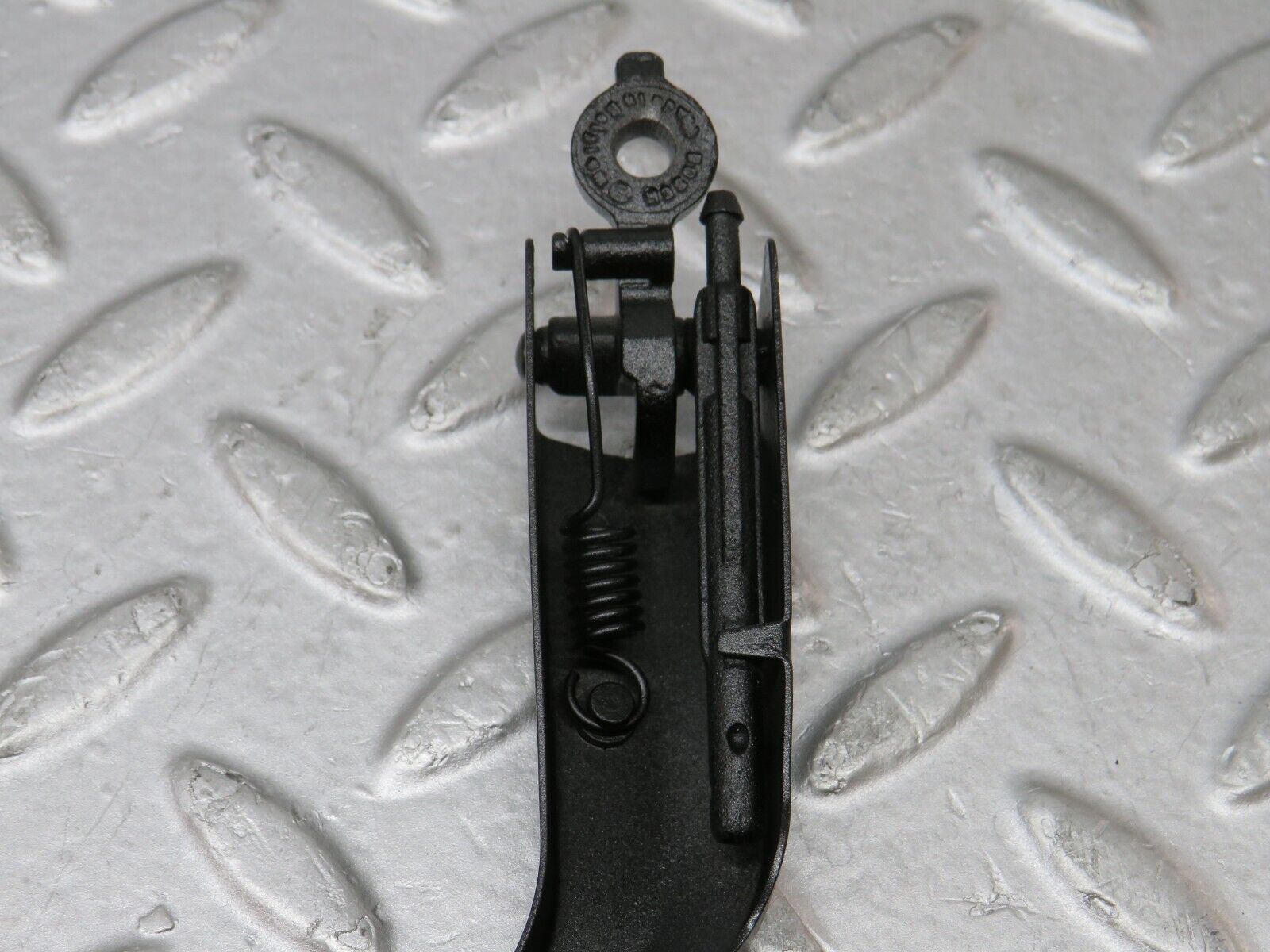 36341 Mercedes-Benz W126 420SE Headlight Wiper Arm Bosch Left Side