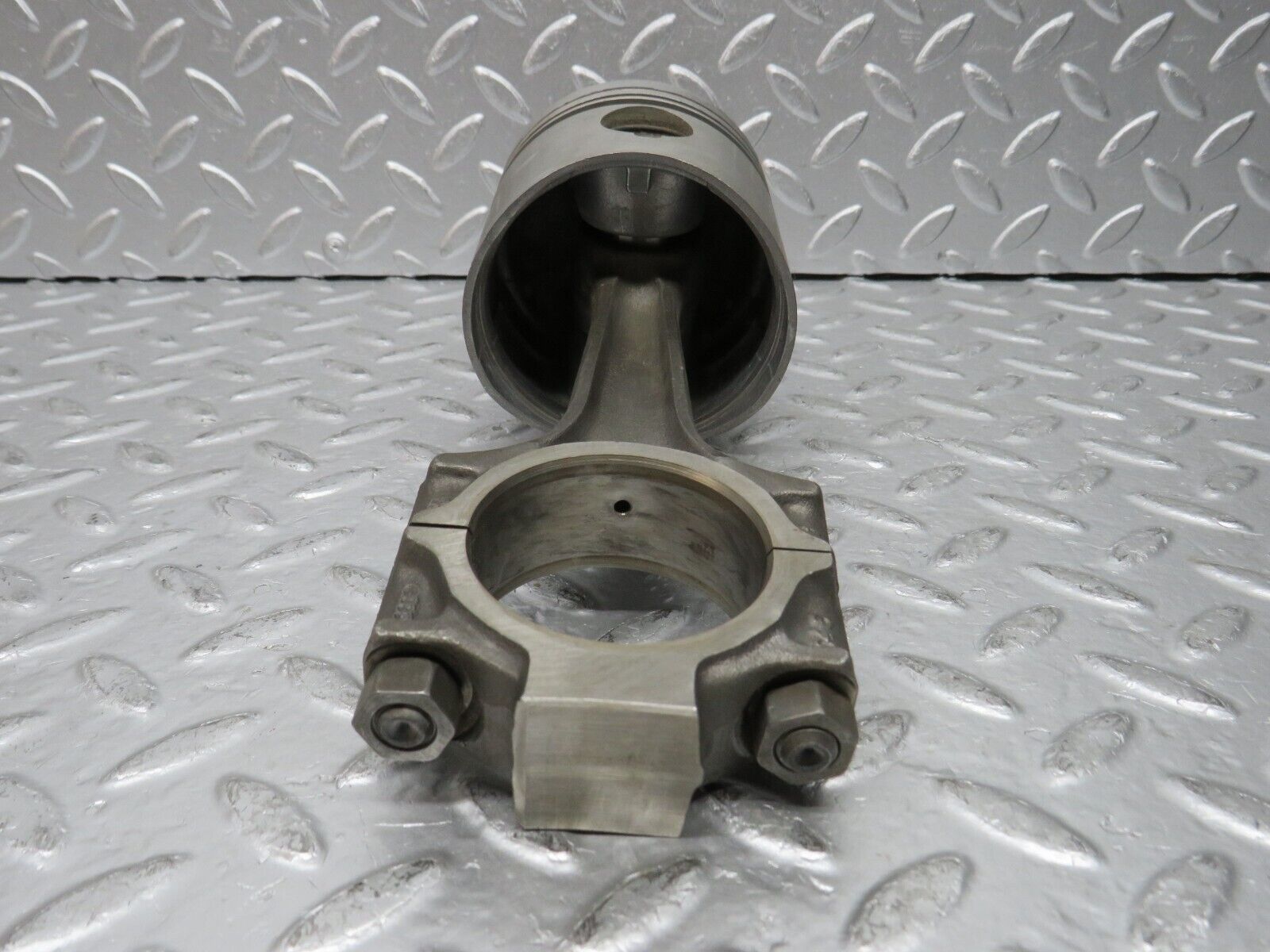 30168 Porsche 924 Piston With Connecting Rod 86.48mm
