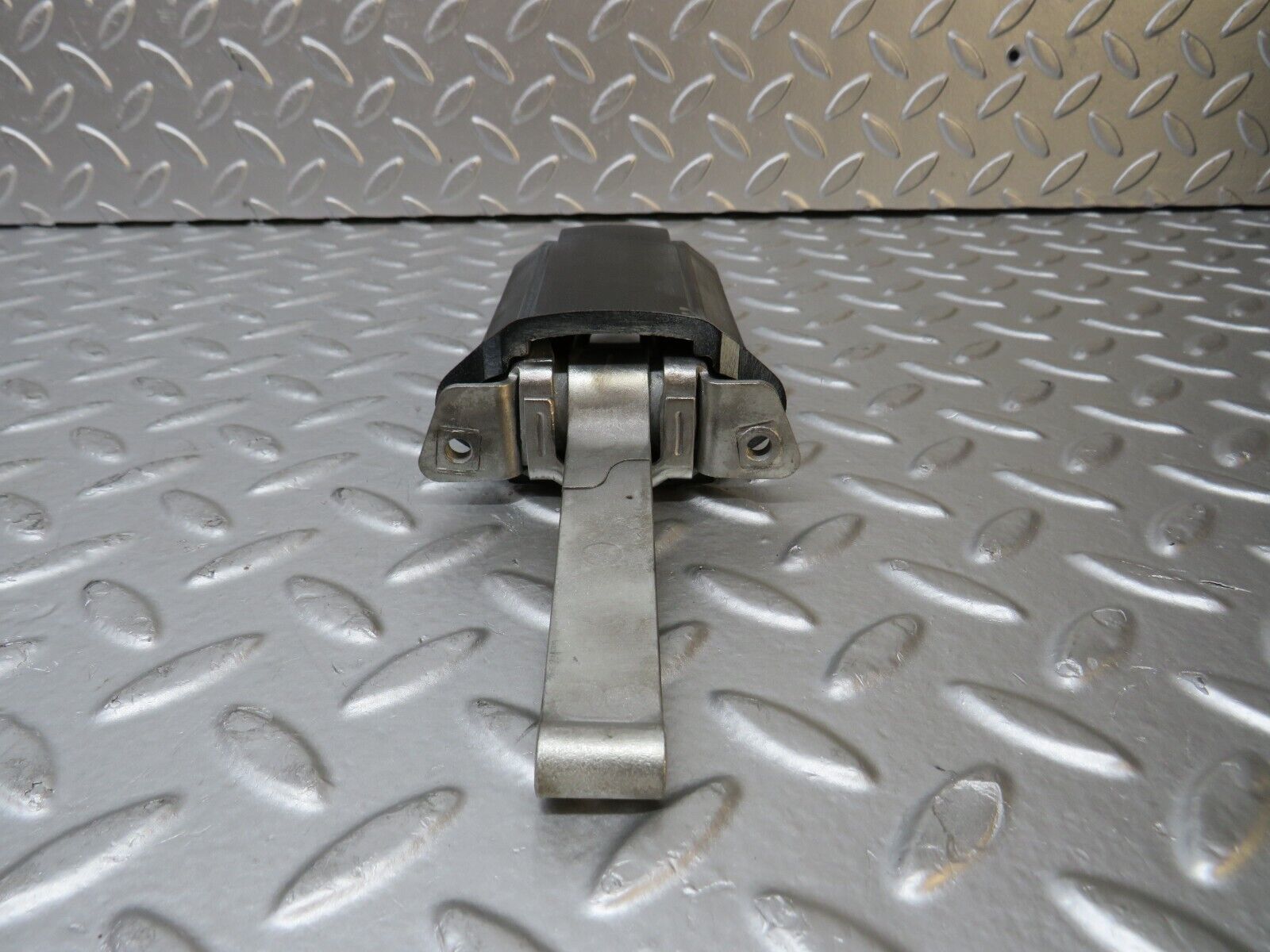 30262 Mercedes-Benz W124 230E Door Safety Check Strap