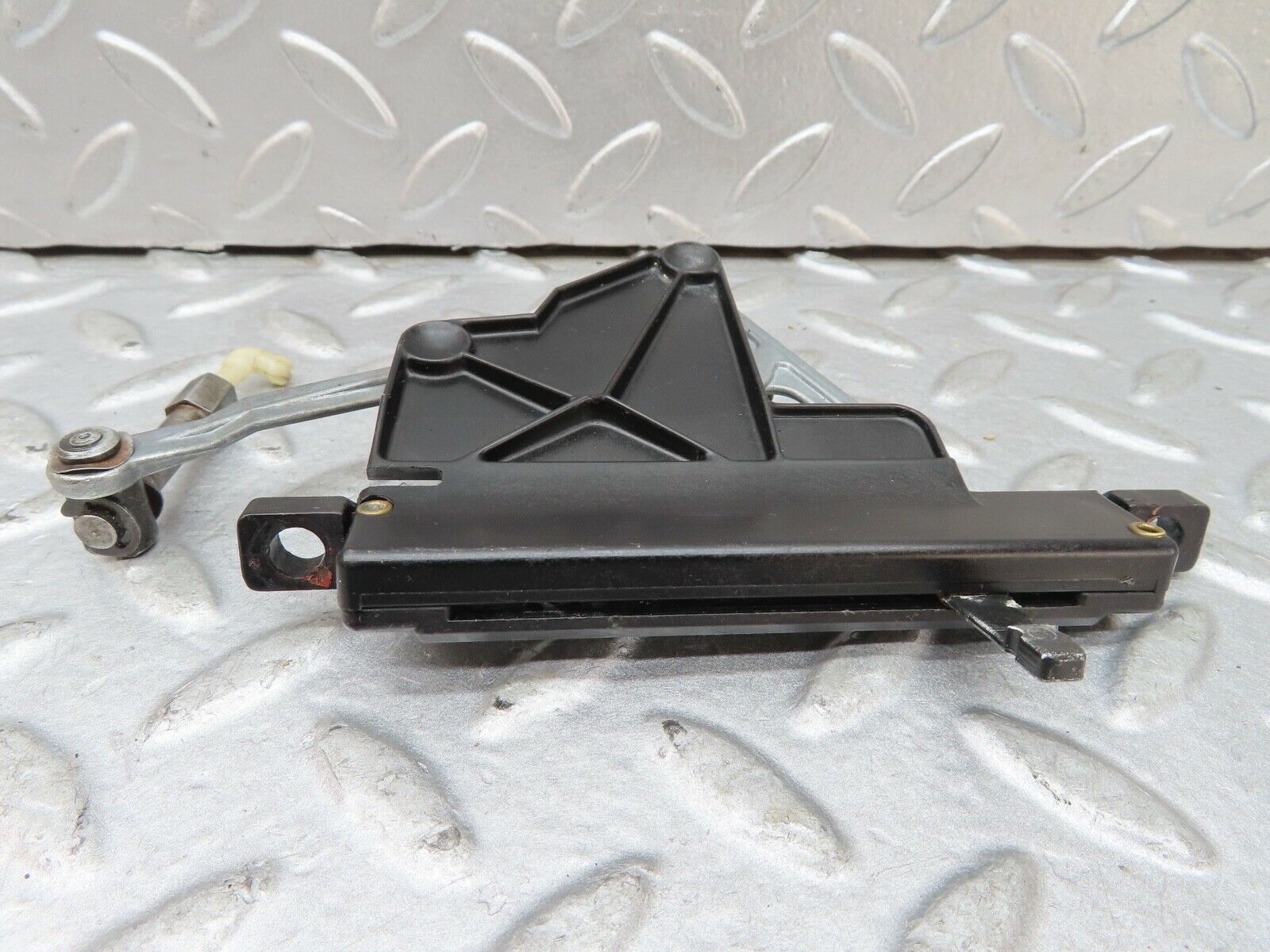 17665 Mercedes-Benz W116 450SEL Heater Control Switch