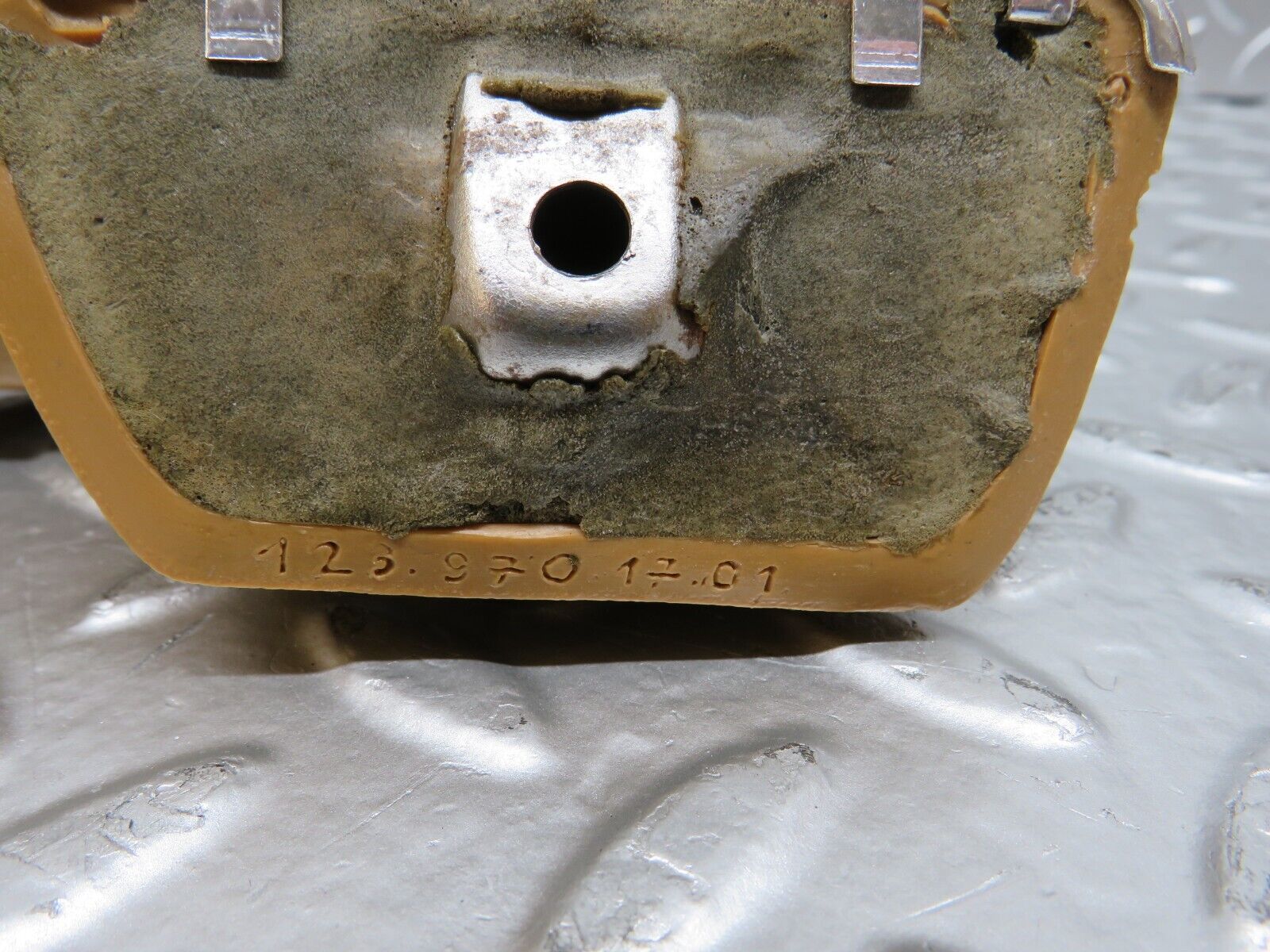 25437 Mercedes-Benz W123 200 Interior Door Handle Front Left