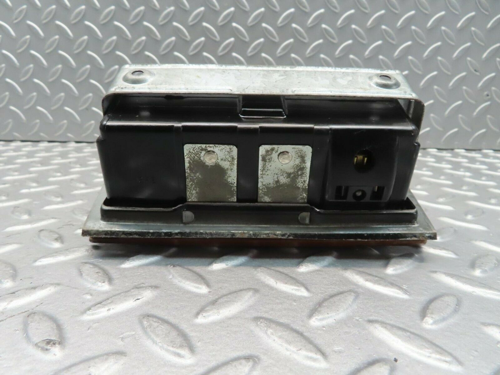 11543 Mercedes-Benz C123 230CE Coupe Centre Console Ashtray Wood Finish