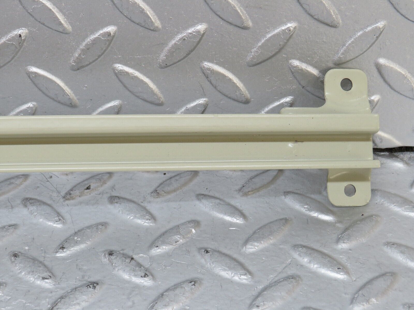 35002 Mercedes-Benz W210 320E Front Right Door Window Channel