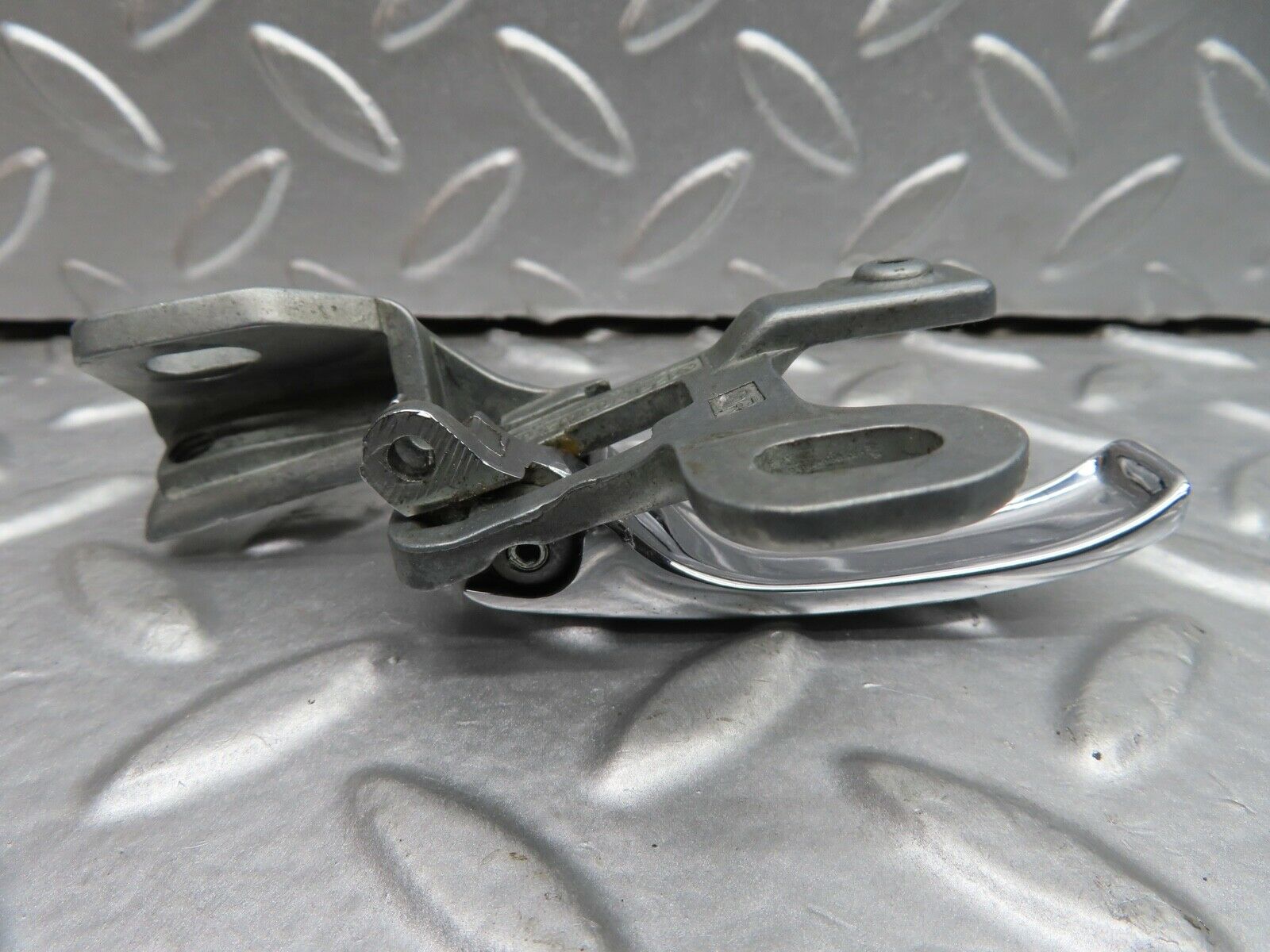 21074 Mercedes-Benz W123 230E Right Interior Door Handle 1237600261