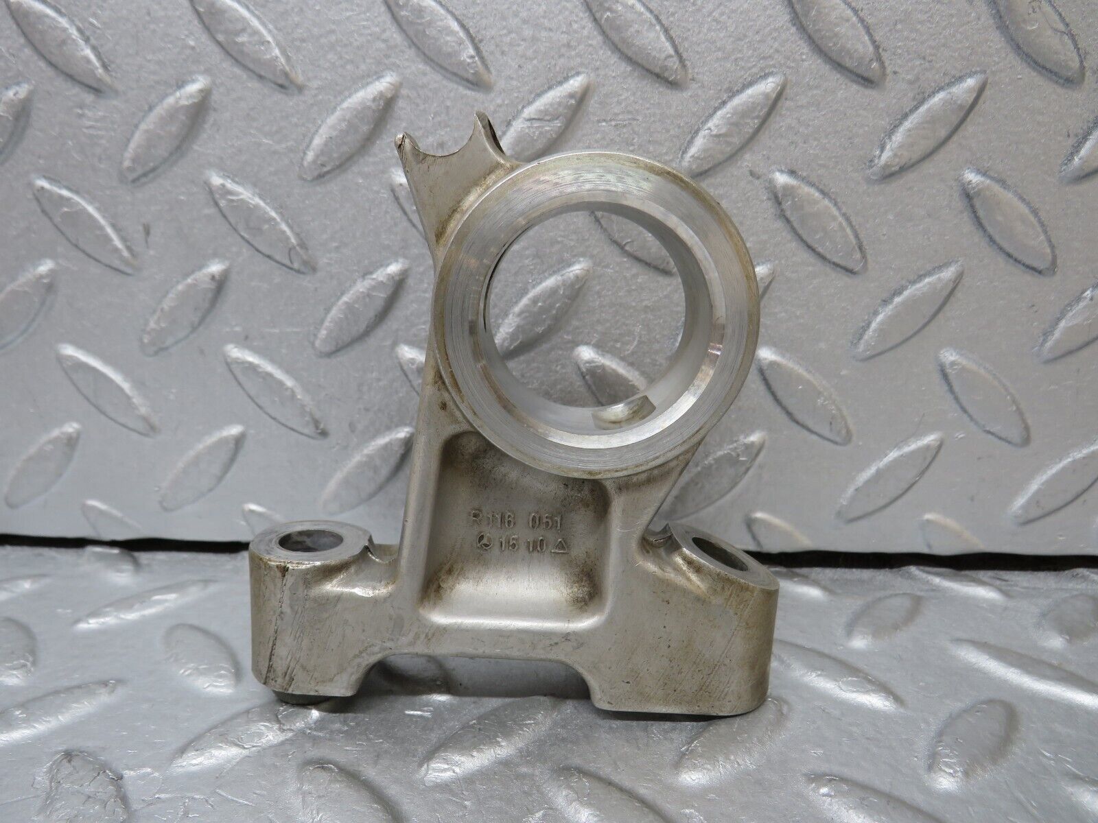 37602 Mercedes-Benz W109 300SEL Camshaft Tower Bearing 35mm 1160511510