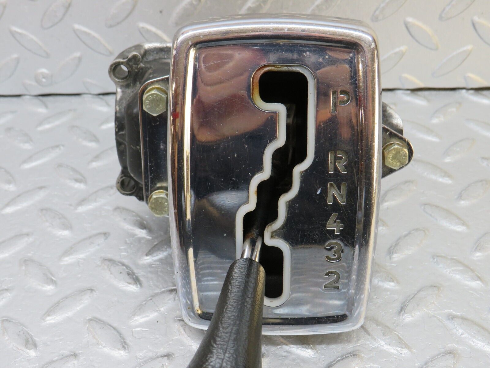 37536 Mercedes-Benz W109 300SEL Automatic Gear Shift Selector