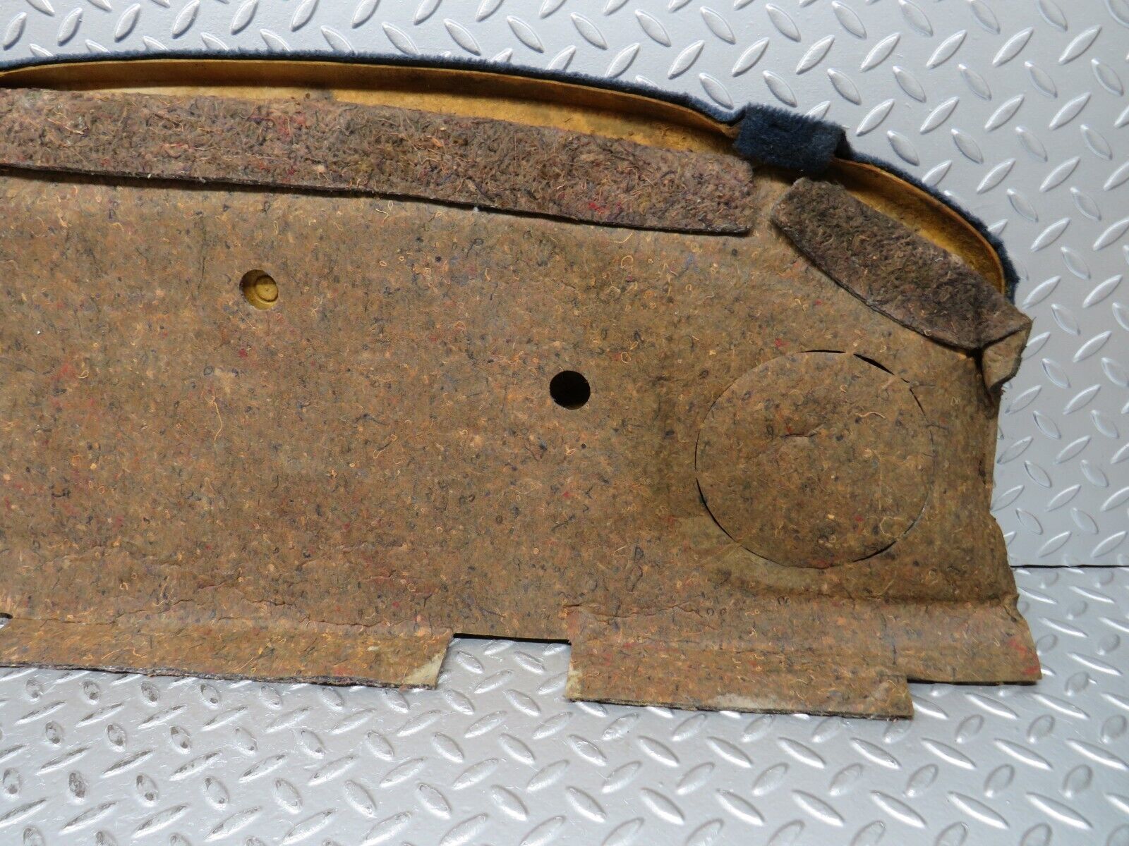 31935 Mercedes-Benz W123 230E Rear Parcel Shelf Blue