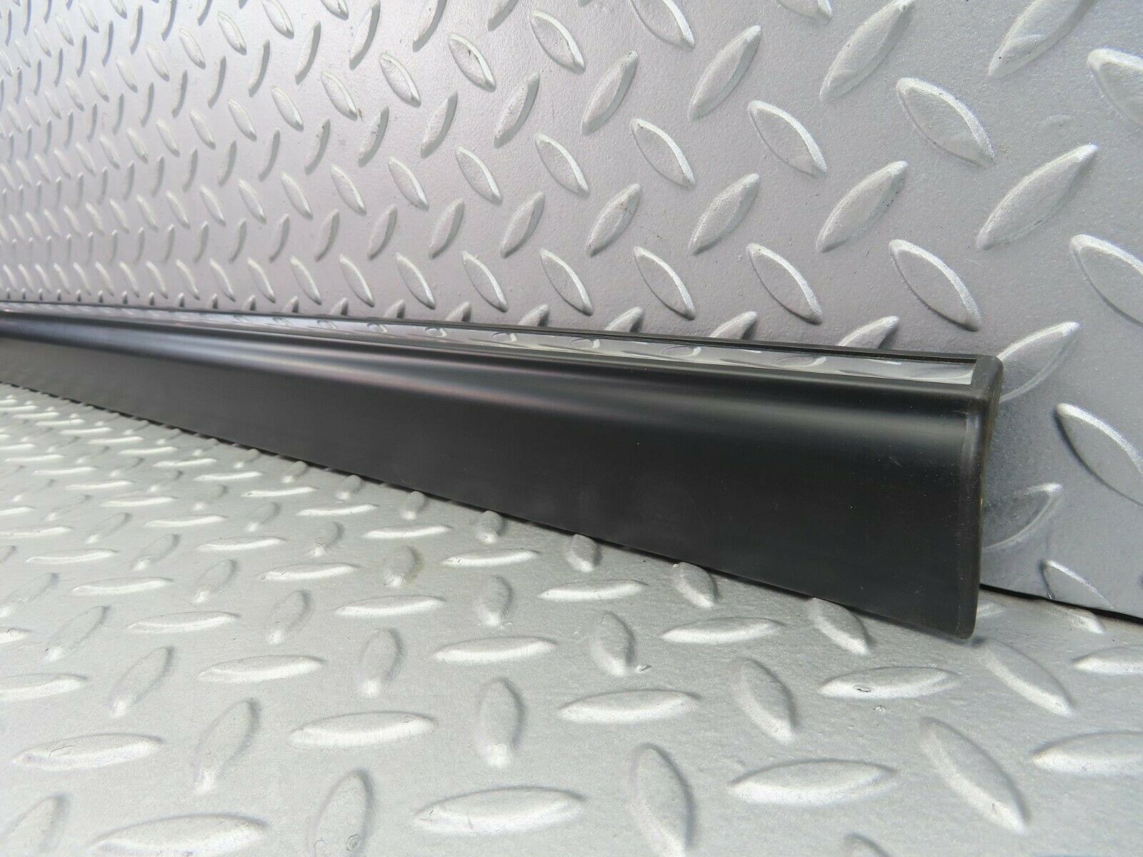 8476 Mercedes-Benz W123 Front Left Door Lower Trim New 1236903380