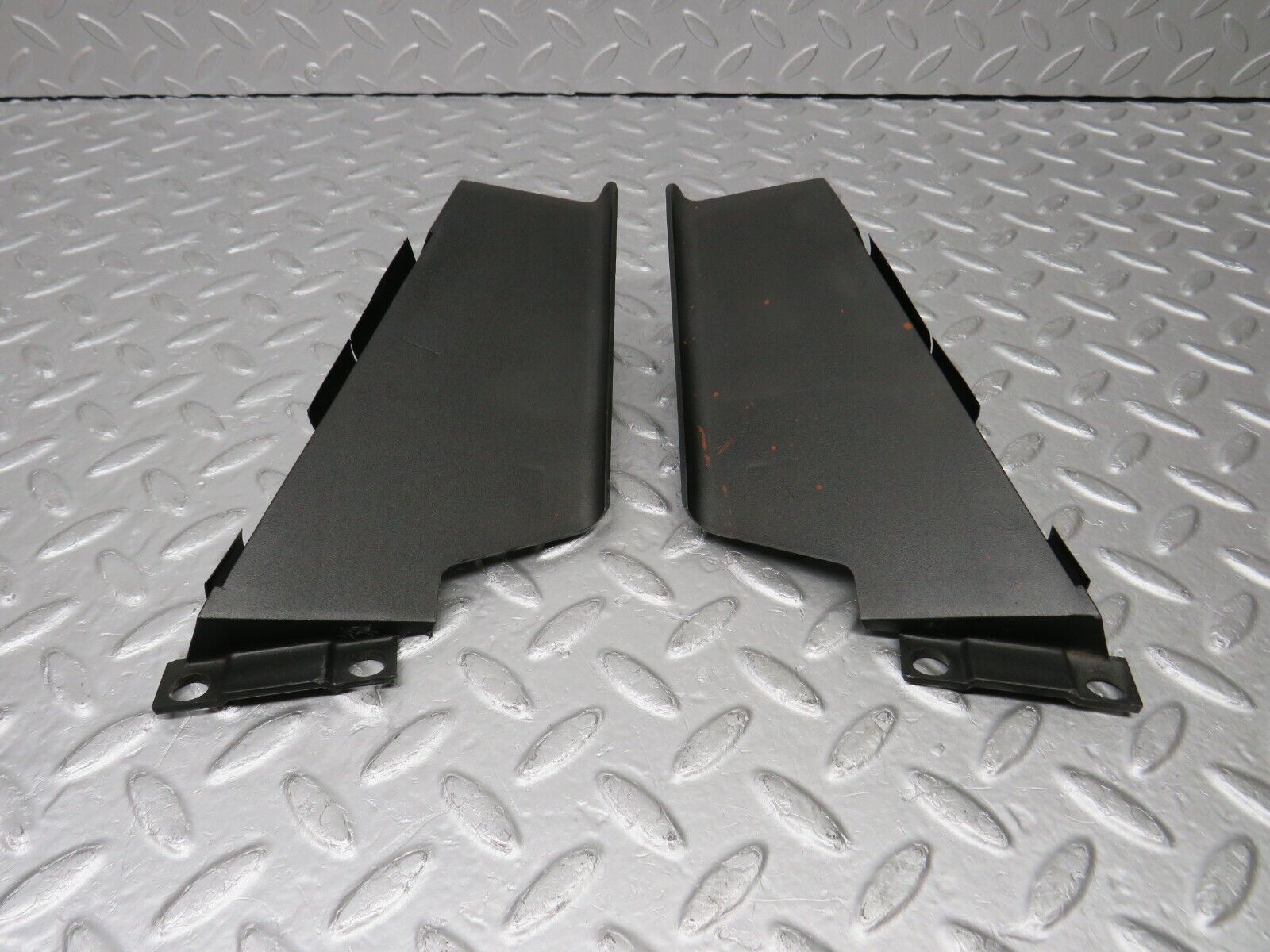 38299 Mercedes-Benz R129 280SL Coupe Radiator Fan Shroud Cover 2x 1295051388 1295051288