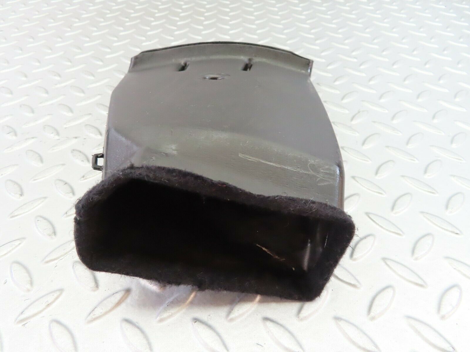 7643 Mercedes-Benz S123 230TE Wagon Heating Air Duct Left Side 1238310446