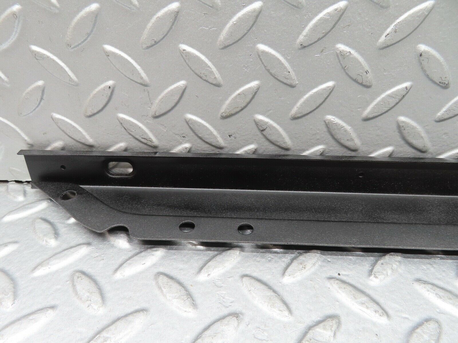 18536 Mercedes-Benz W111 220SE Coupe Rear Window Channel Support