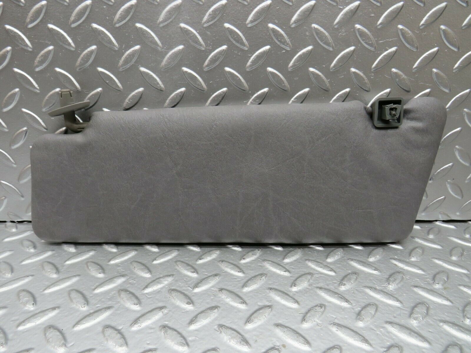 22520 Mercedes-Benz C124 E220 Coupe Sun Visor Right Side Grey