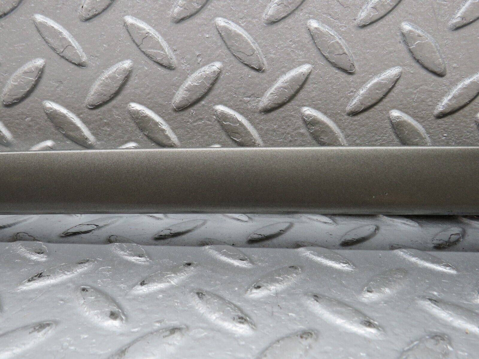 36058 Mercedes-Benz W126 420SE A Pillar Exterior Trim Left Side 1266981598