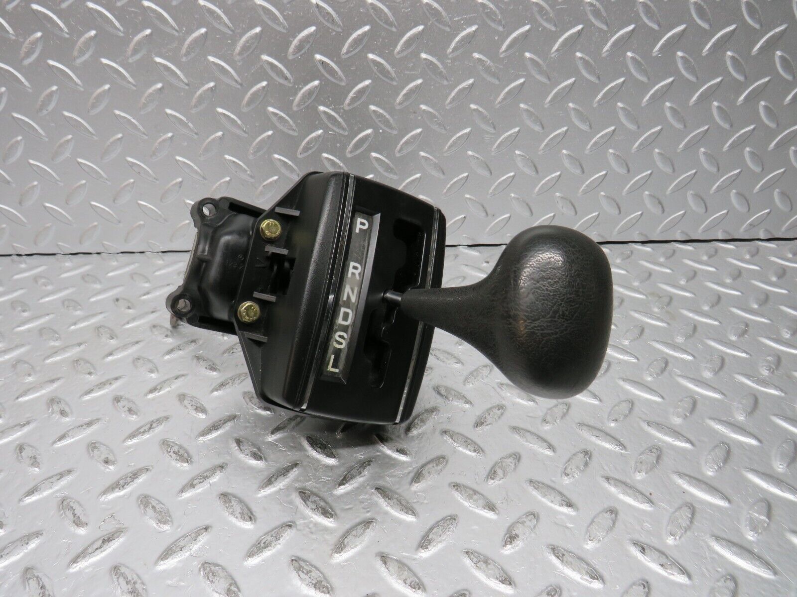 32001 Mercedes-Benz W123 230E Automatic Gear Shift Selector