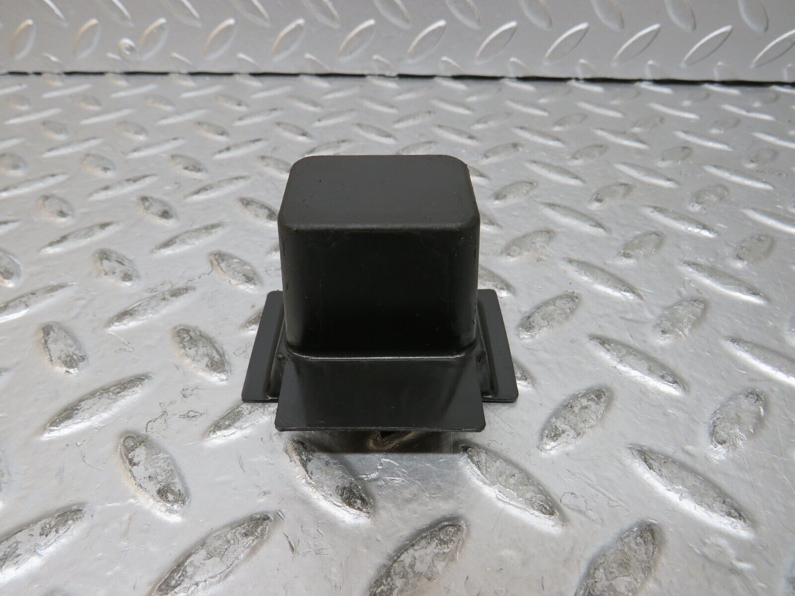 27263 Mercedes-Benz W123 280E Electric Window Switch Bucket 1238210265