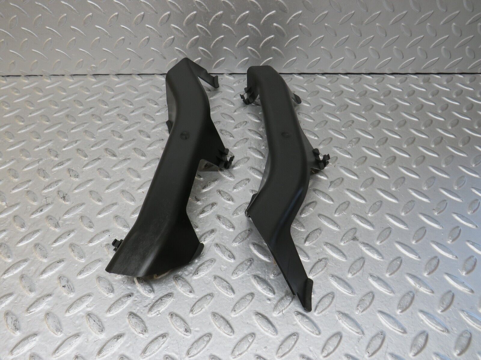 35215 Mercedes-Benz W221 Under Bonnet Cover Pair 2218890925 2218891025