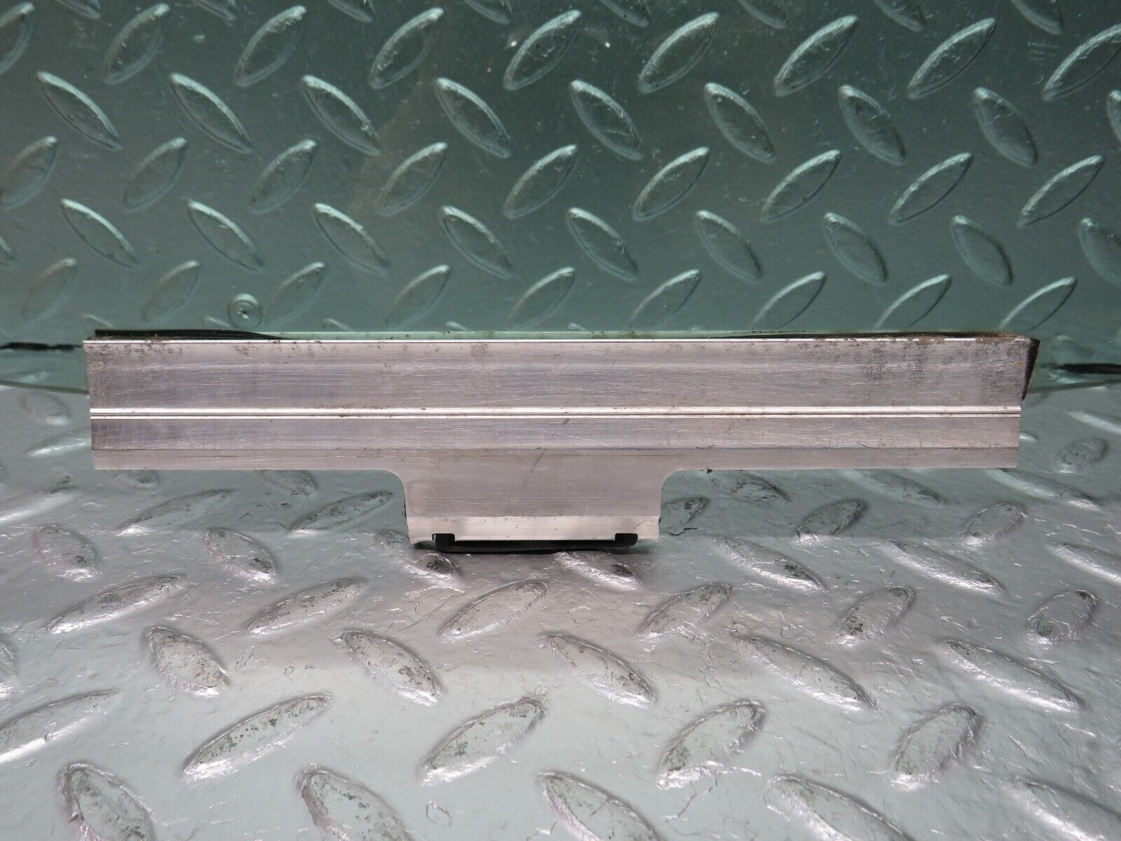 31477 Mercedes-Benz S124 220TE Wagon Rear Right Door Window Glass