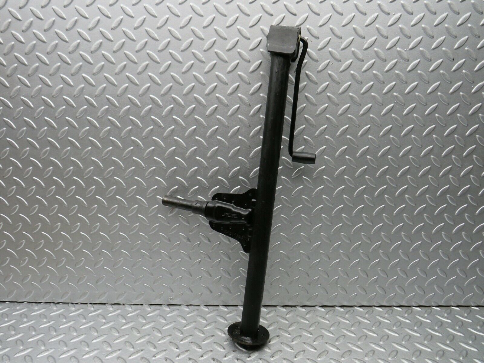 21783 Mercedes-Benz W126 300SE Car Jack 1235830715