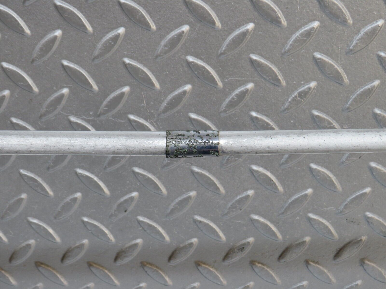 40492 Mercedes-Benz W110 230 Rear Windscreen Chrome Frame