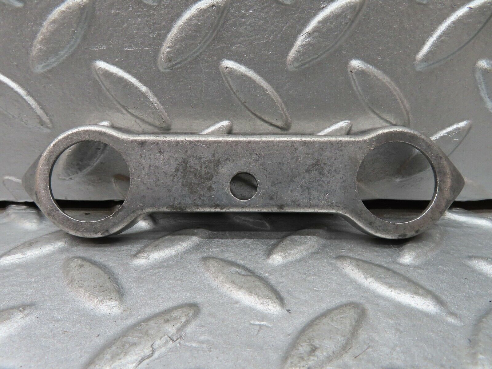 20366 Mercedes-Benz W114 280CE Coupe Fuel Injector Bracket 1300780341