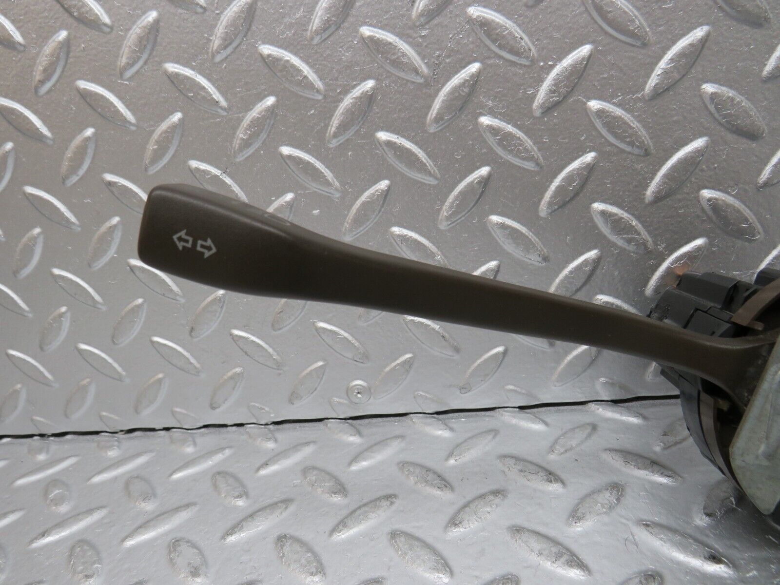 30030 Porsche 924 Indicator Wiper Stalk 477953505