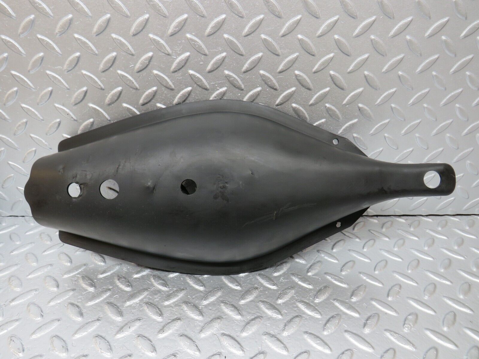 33574 Mercedes-Benz W201 190E 2.0L Rear Control Arm Cover Pair 1243520088