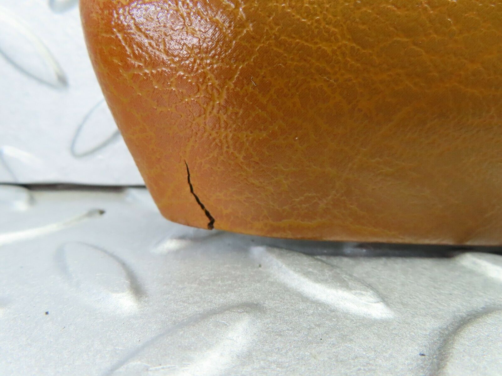 7910 Mercedes-Benz W115 220D Rear Left Upper Door Panel