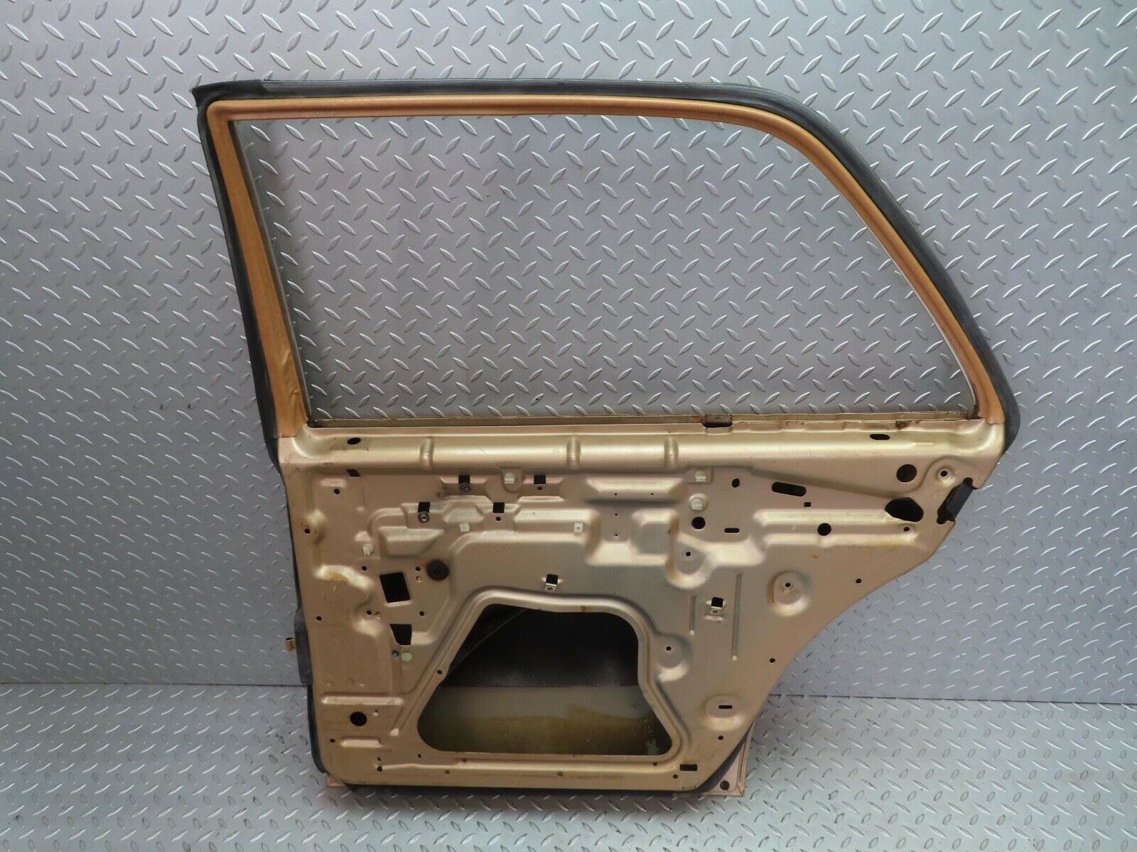 15812 Mercedes-Benz W123 280E Rear Right Door