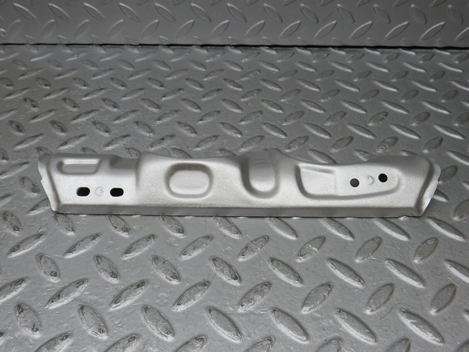 36346 Mercedes-Benz W126 420SE Exhaust Manifold Heat Shield